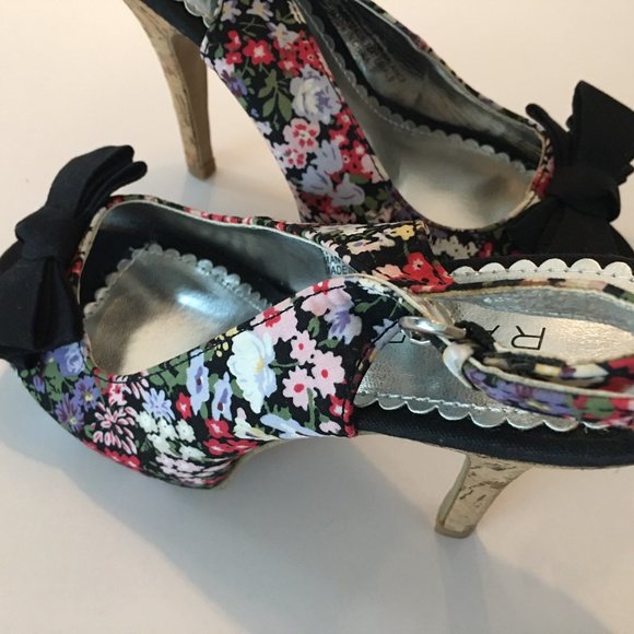 Rampage Multi-colored with Black Bows Heels - Picture 3 of 6